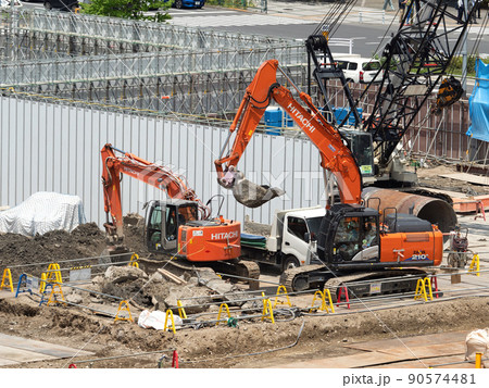 大規模ビルの基礎工事 大規模ビルの基礎工事 90574481