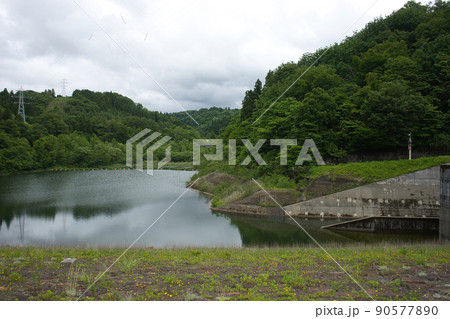 六月の大谷ダム 富山県黒部市 六月の大谷ダム 富山県黒部市 90577890