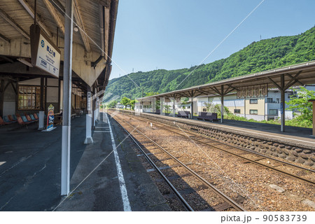 《岐阜県》郡上八幡駅 90583739