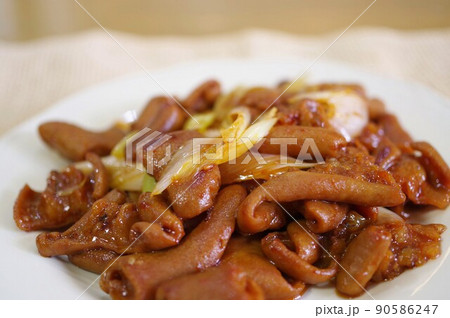 牛の内臓肉の辛みそ炒め 90586247