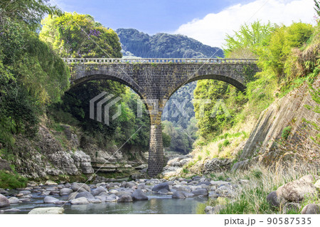 院内の石橋(荒瀬橋) 院内の石橋(荒瀬橋) 90587535