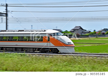 鉄道　私鉄：東武日光線　特急けごん19号　100系　109F 90595385