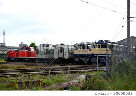 長野総合車両センターの留置車両群 長野総合車両センターの留置車両群 90600032