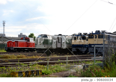長野総合車両センターの留置車両群 90600034