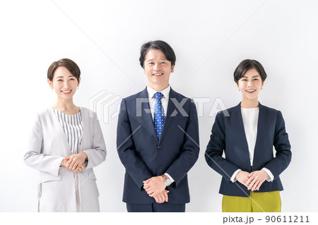 ビジネスパーソン　笑顔　ポートレート 90611211