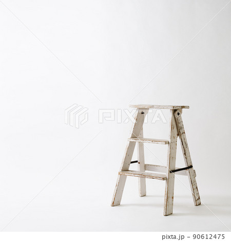レトロの脚立 90612475