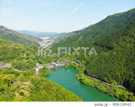 高知県越知町　桐見ダムの風景 90619042
