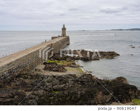 View to Castle Breakwater Lighthouse, St Peter Port, Guernsey, Channel Islands 90619047