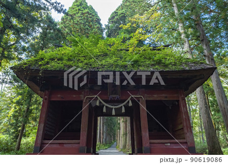 戸隠神社奥社　随神門 90619086