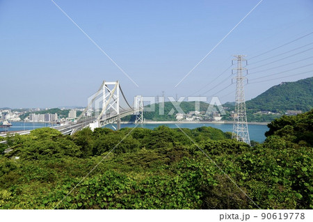 和布刈第二展望台から見る関門海峡と関門橋 90619778