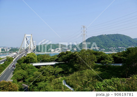 和布刈第二展望台から見る関門海峡と関門橋 90619781