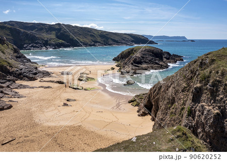 Aerial view of the Murder Hole beach, officially called Boyeeghether Bay in County Donegal, Ireland 90620252