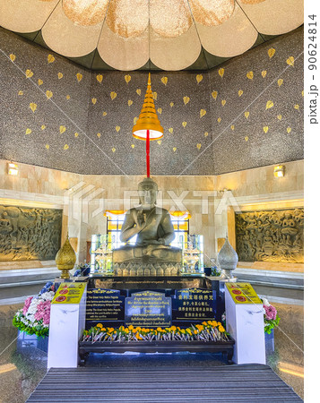 Twin pagodas Doi Inthanon national park, Chiang Mai, Thailand 90624814