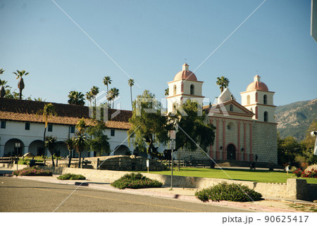 Old Mission Santa Barbara, in Santa Barbara, California - sep, 2021 Old Mission Santa Barbara, in Santa Barbara, California - sep, 2021 90625417