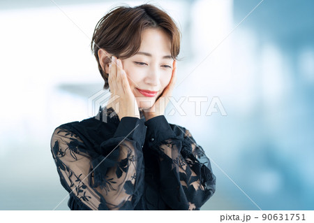 女性 ビューティー 美容 ミドル スキンケア 女性 ビューティー 美容 ミドル スキンケア 90631751