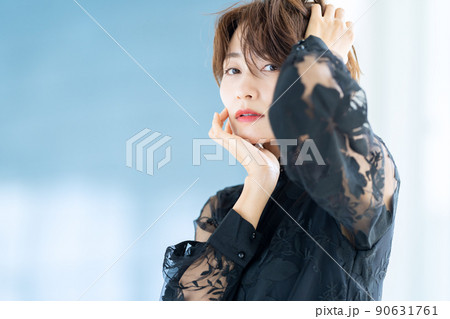 女性 ビューティー 美容 ミドル スキンケア 女性 ビューティー 美容 ミドル スキンケア 90631761