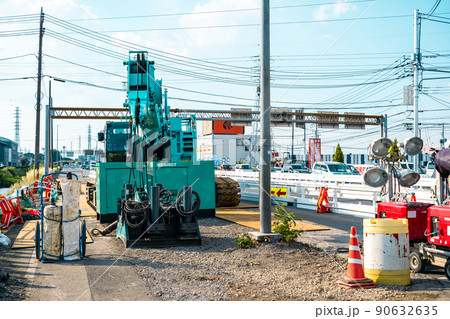工事中の幹線道路 国道254号 埼玉県　2022.06　ライトカラー 90632635