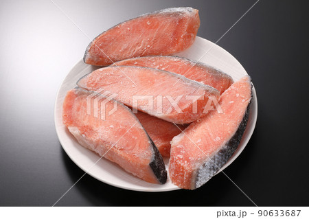 冷凍鮭 切り身 90633687