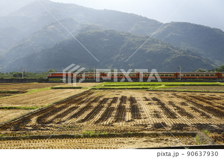 電車 列車 イベント列車 90637930