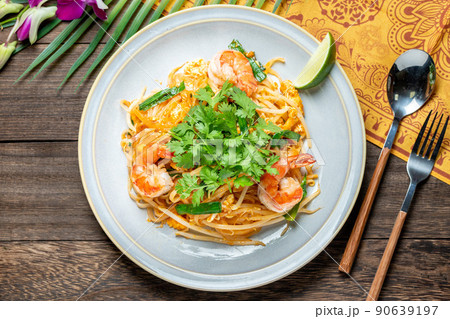 タイ風焼きそば「パッタイ」 90639197