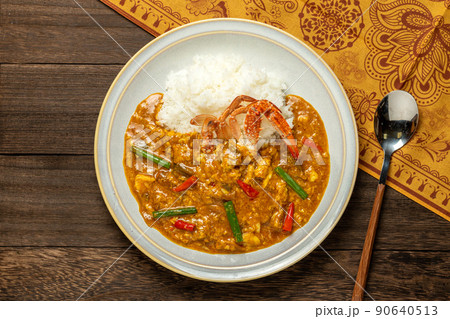 カニと玉子のカレー炒め「プーパッポン」 カニと玉子のカレー炒め「プーパッポン」 90640513