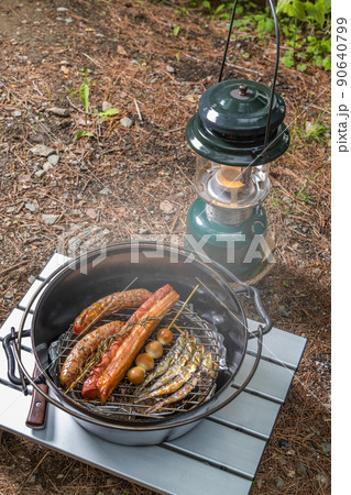 手作り燻製　Handmade smoked outdoors and camping 90640799