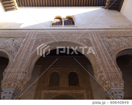 【スペイン】ナスル宮殿 メスアールのパティオ（アルハンブラ宮殿　グラナダ） 90640849