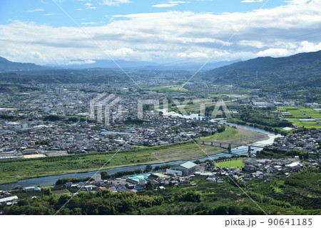 高野山町石道(展望台から紀ノ川を望む)【和歌山県九度山町】 高野山町石道(展望台から紀ノ川を望む)【和歌山県九度山町】 90641185