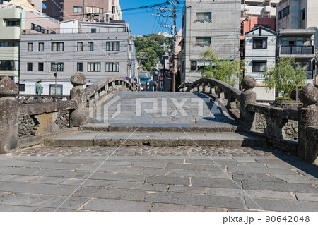 長崎の観光名所・眼鏡橋 90642048