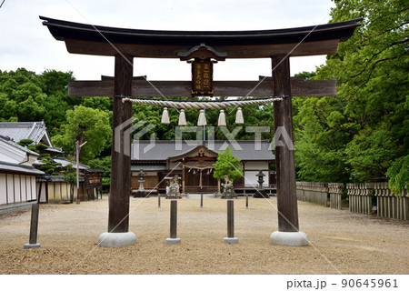 多坐弥志理都比古神社の二の鳥居 90645961