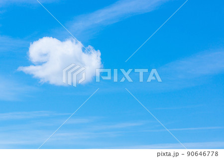 blue sky with cloud. blue sky with cloud. 90646778