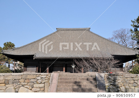 真言律宗総本山 西大寺(本堂) 【奈良県奈良市】 真言律宗総本山 西大寺(本堂) 【奈良県奈良市】 90650957