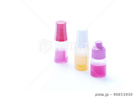 目薬 点眼薬 医薬品 点眼液 イメージ素材 眼科 処方薬 目薬 点眼薬 医薬品 点眼液 イメージ素材 眼科 処方薬 90653930