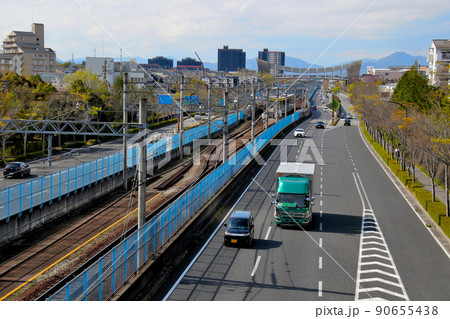 兵庫県道720号テクノパーク三田線の陸橋から南ウッディタウン駅方面を望む 90655438