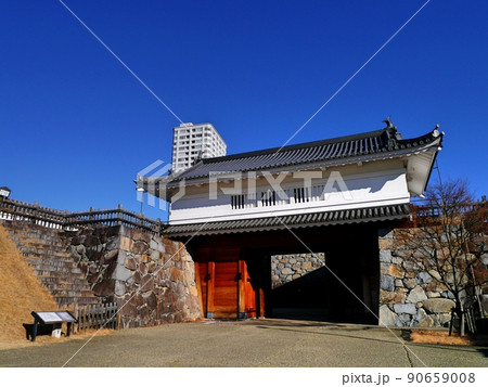 甲府城山手渡櫓門 90659008