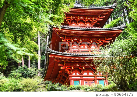 岩船寺_朱色の三重塔 岩船寺_朱色の三重塔 90664275