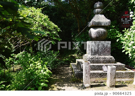 岩船寺_十三重の石塔 90664325