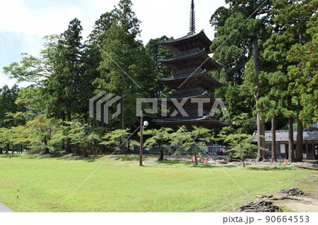 善法寺五重塔 国の登録有形文化財 善法寺五重塔 国の登録有形文化財 90664553