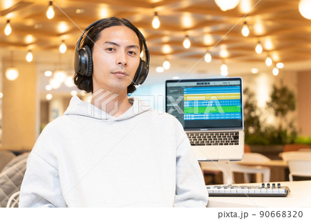 音楽クリエイター 90668320