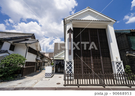 旧東海道　有松の町並み　橋爪合資会社　有松山車会館 90668953
