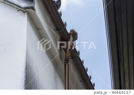 雨樋と集水器 90669137