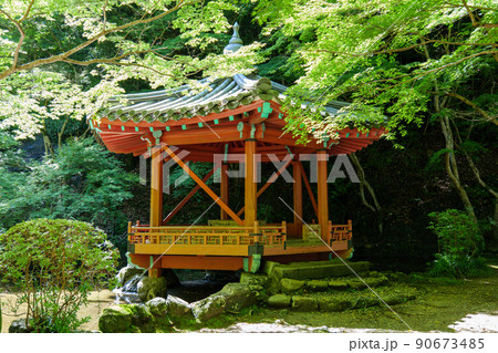 春の六角堂 90673485