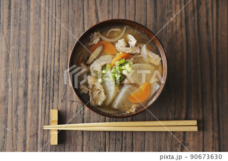 具沢山な豚汁 90673630
