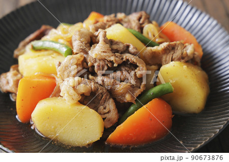 肉じゃが 90673876