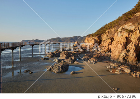 よろず屋 日没 雰囲気 90677296