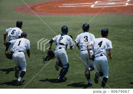 高校野球部最後の夏が始まる 高校野球部最後の夏が始まる 90679067
