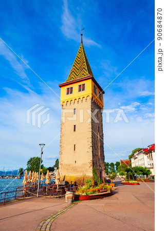 Mangturm in Lindau old town in Bavaria, Germany 90684870