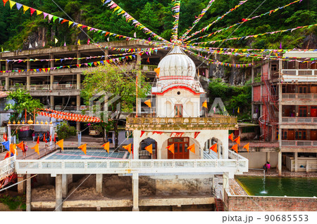 Gurudwara Shri Manikaran Sahib, India 90685553