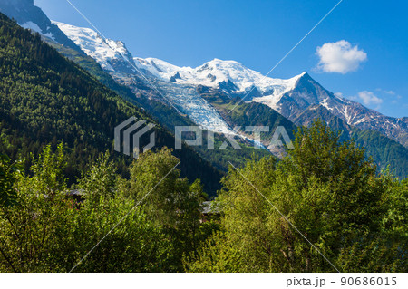 Mont Blanc highest mountain, Europe 90686015