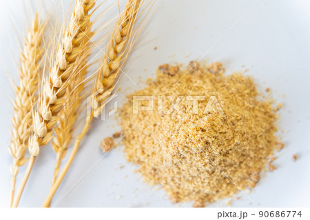 栄養価が高く、自然由来の食材であるスーパーフード「米ぬか」 90686774